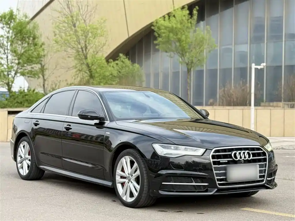 Audi A6L 2018 30th Anniversary 45 TFSI quattro Sport фото 9