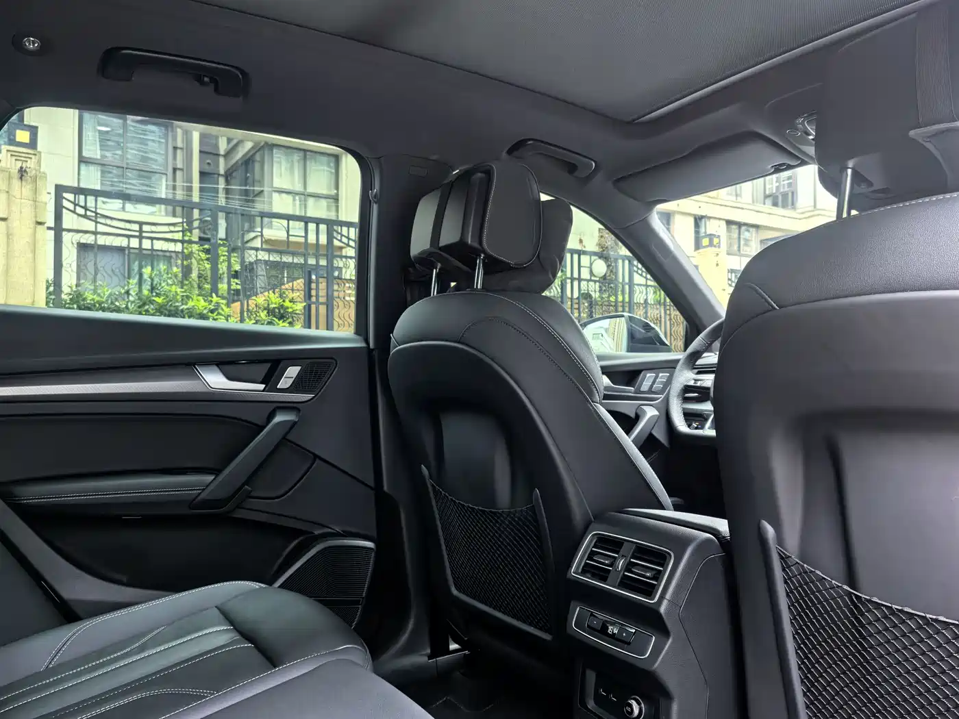 Audi Q5L 2023 45T Luxury Dynamic фото 10
