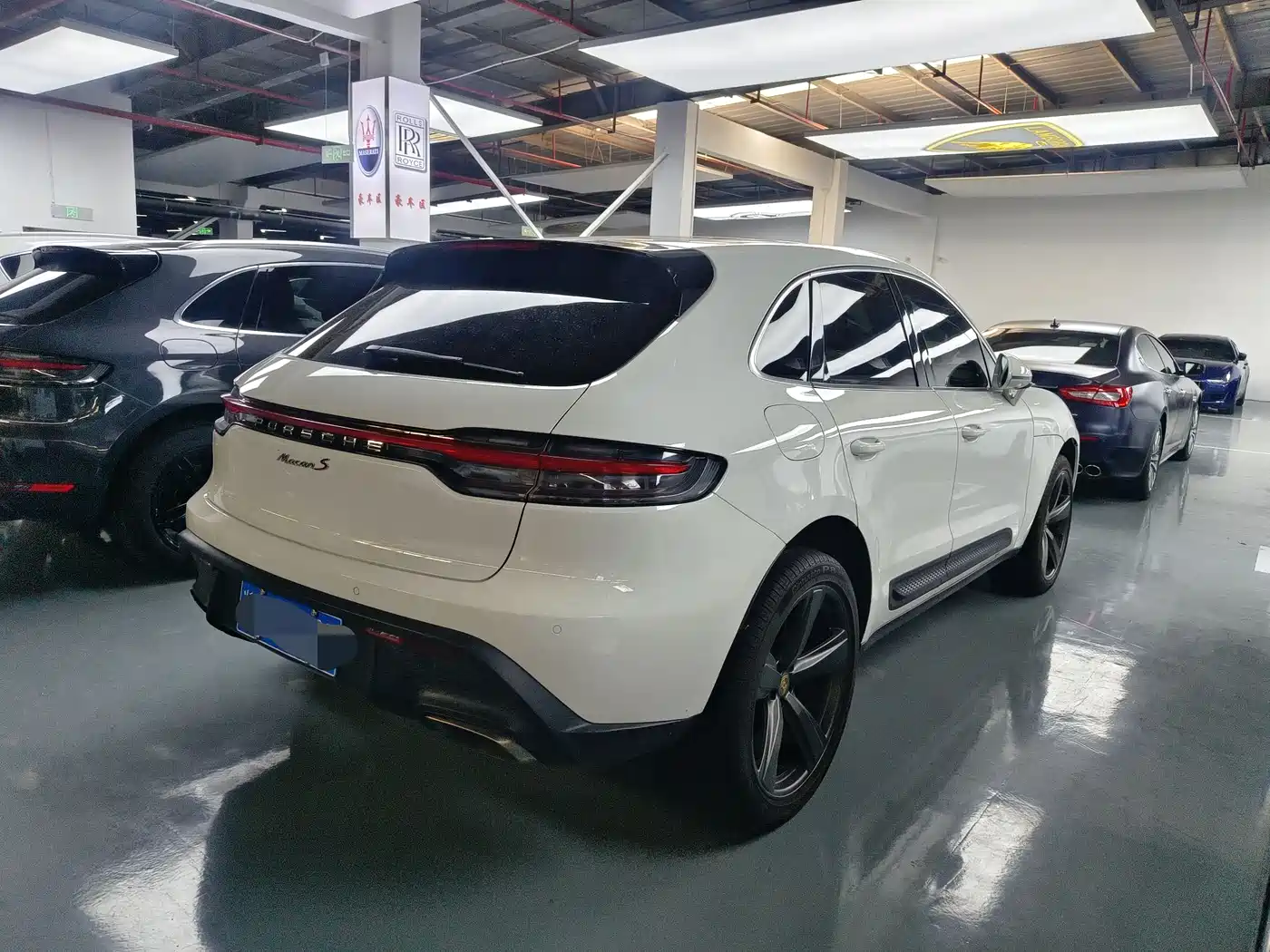 Porsche Macan 2022 Macan 2.0T фото 15