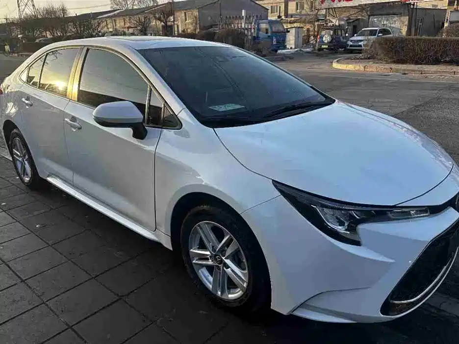 Toyota Levin 2022 185T CVT Luxury Edition фото 3