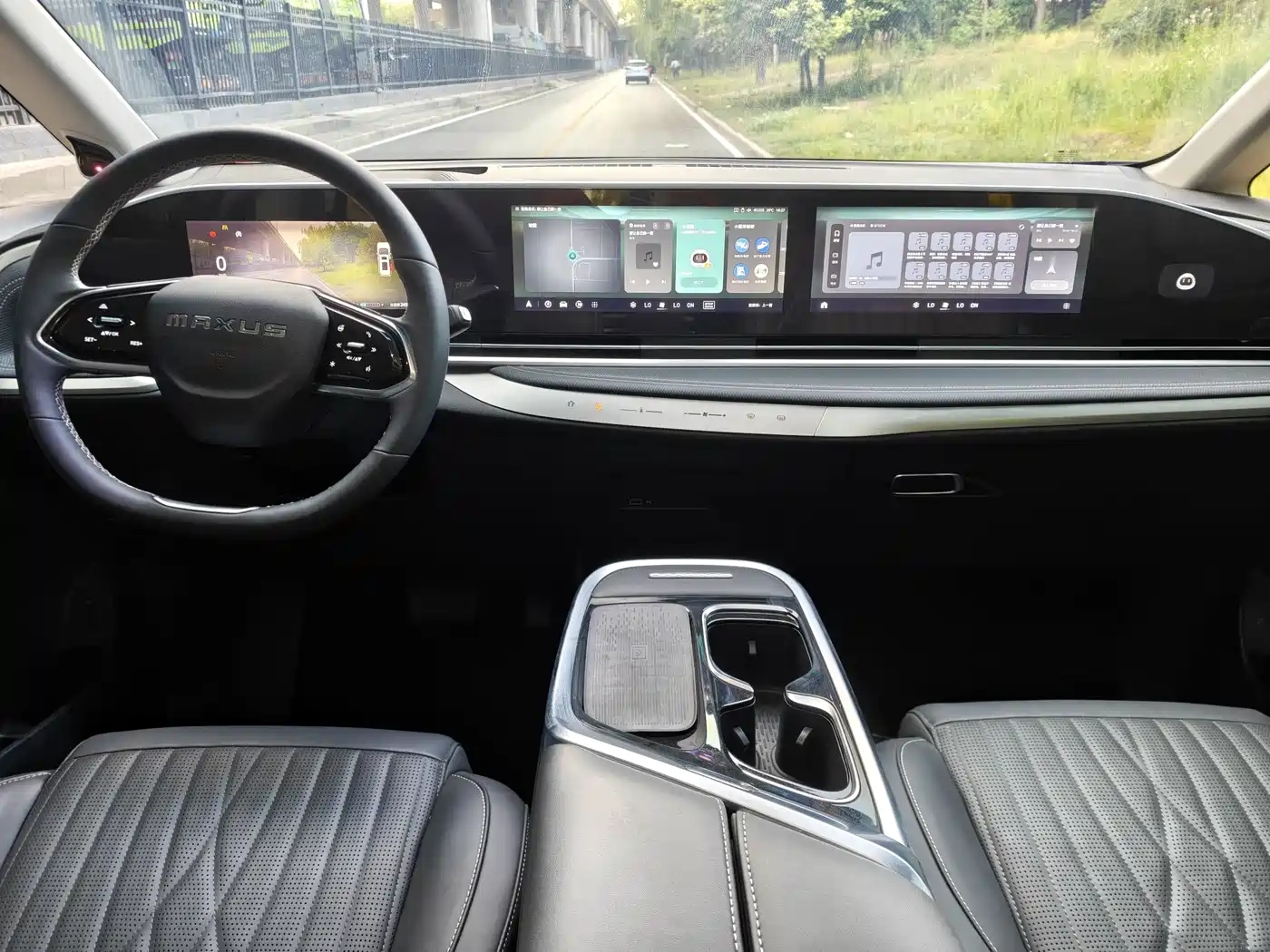 SAIC Maxus Maxus G90 2023 2.0T Interstellar 7-seater фото 16