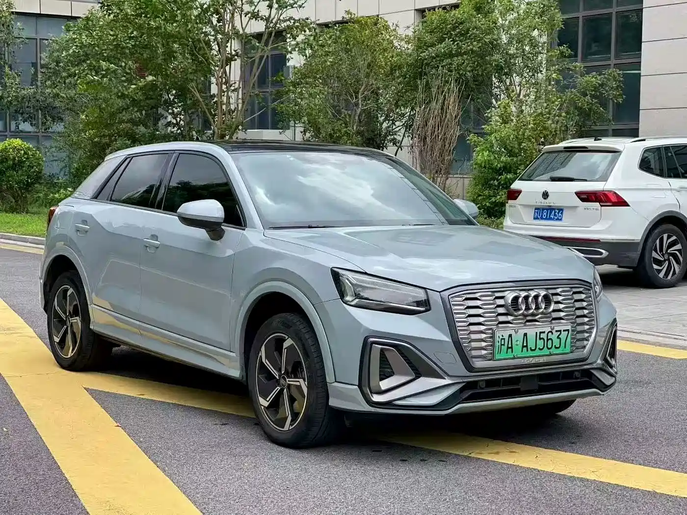 2022 Audi Q2L e-tron