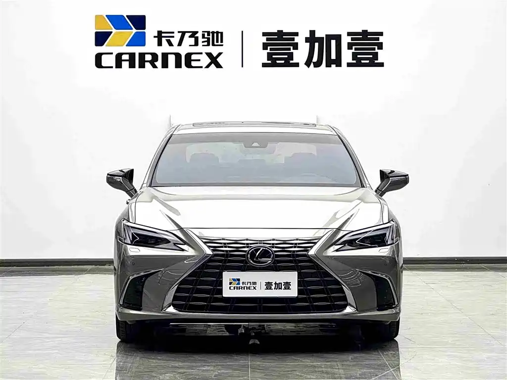 Lexus ES 2025 200 Ultimate Edition фото 2