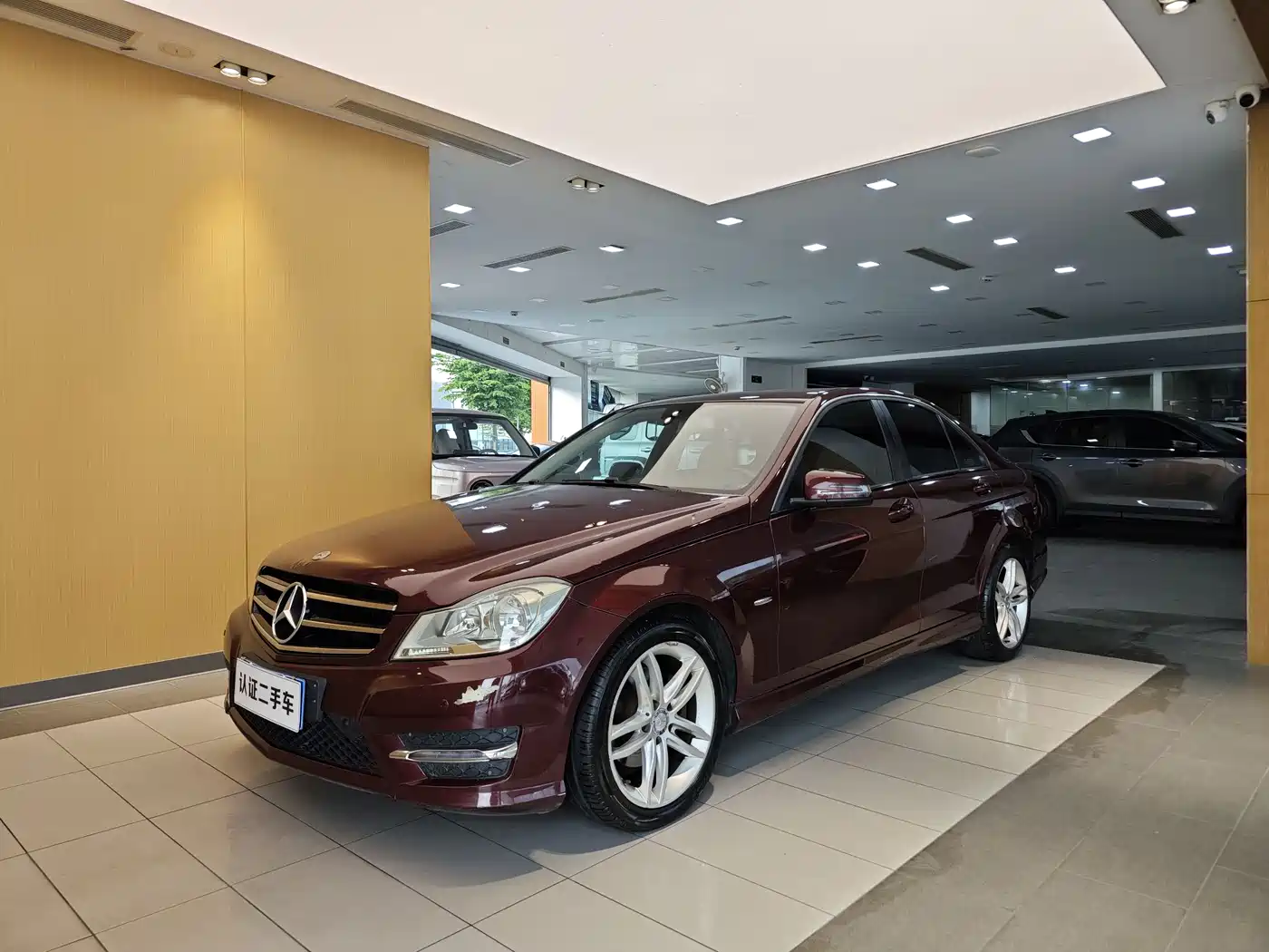 Mercedes-Benz C-Class 2013 C 180 Classic Grand Edition