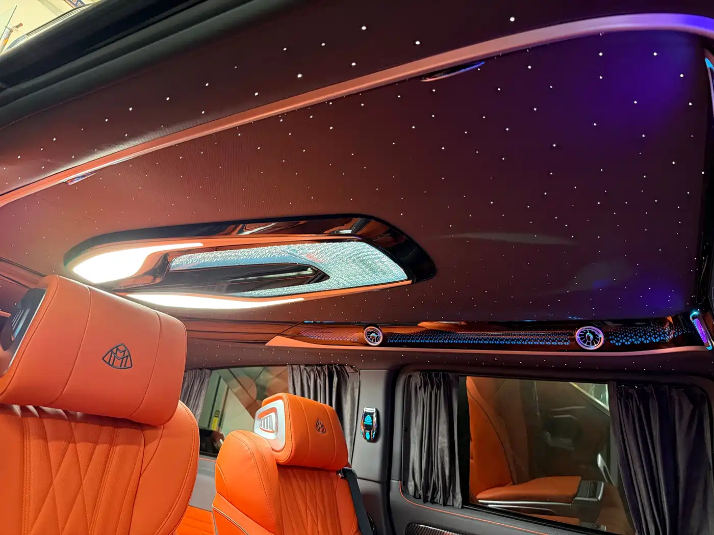 Mercedes-Benz Vito 2021 2.0T Business Edition 7-seater фото 16