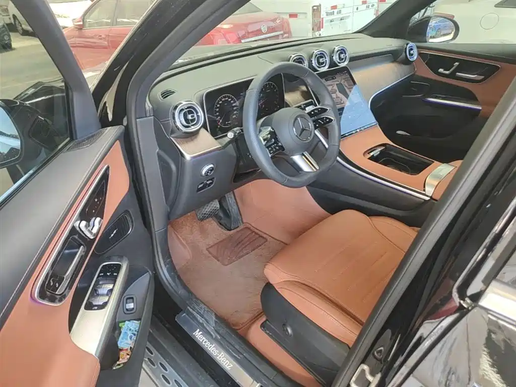Mercedes-Benz GLC 2025 Facelift GLC 300 L 4MATIC Dynamic 5-seater фото 16