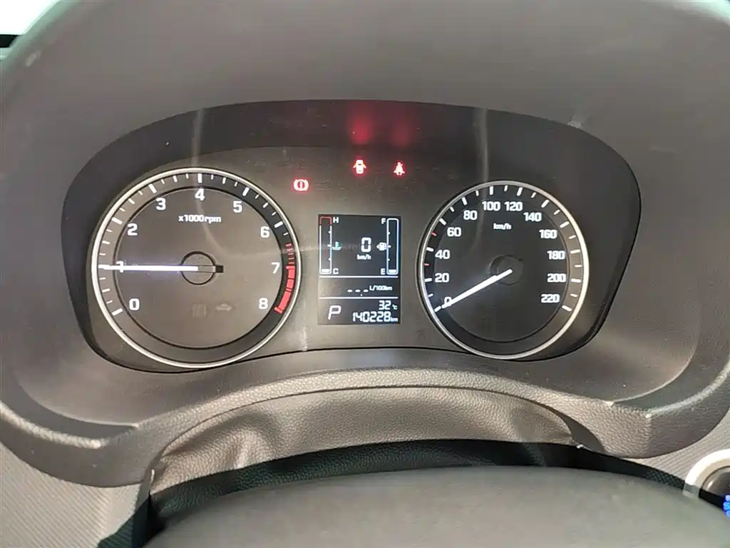 Hyundai Beijing Hyundai ix25 2015 1.6L Automatic FWD Premium DLX фото 12