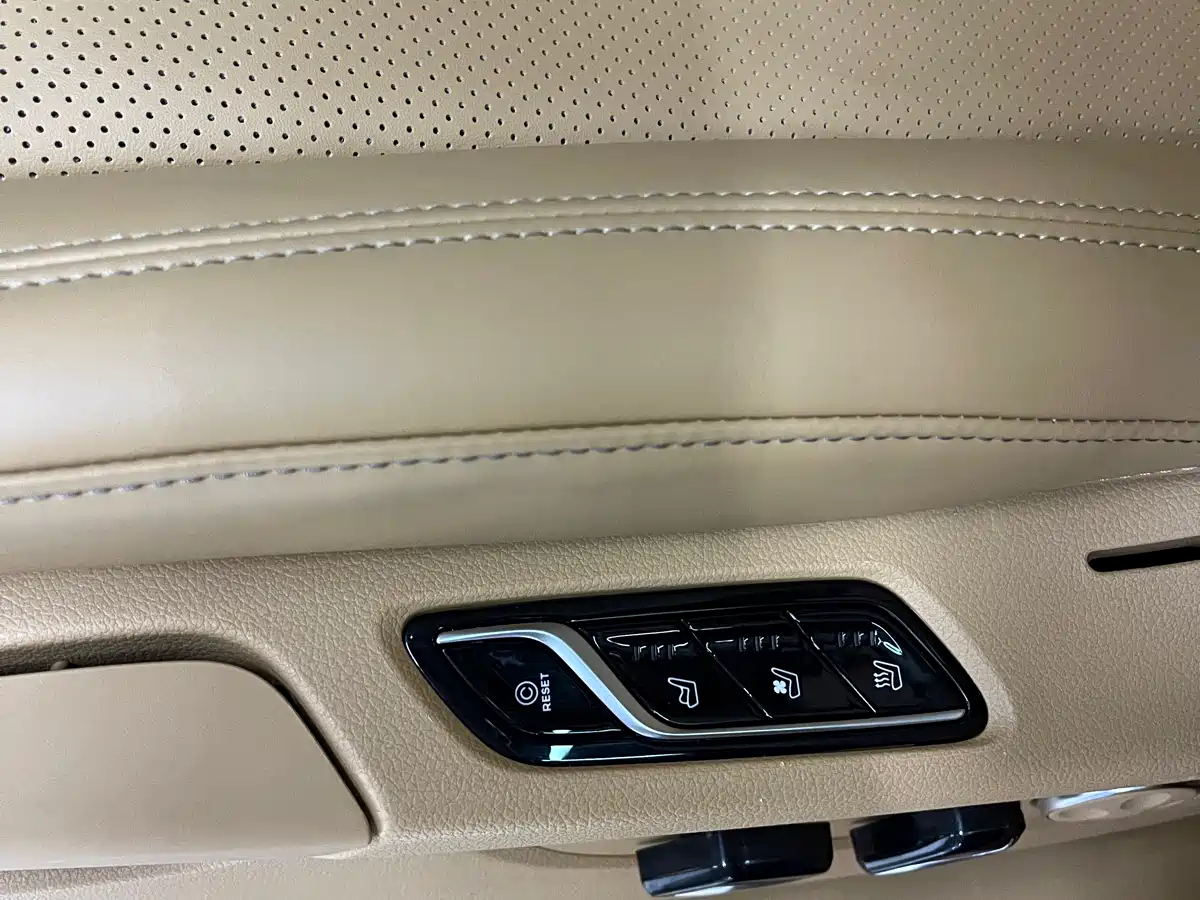 Voyah Auto Voyah Dreamer 2022 Low Carbon Edition Home фото 13