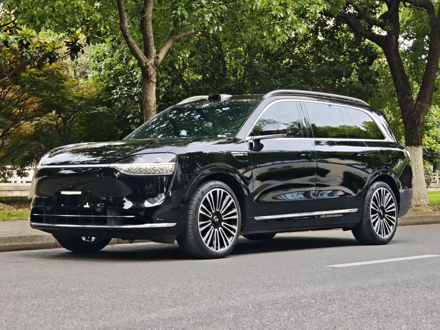 AITO Wenjie AITO M9 2024 Extended Range Ultra 42kWh 6-Seater