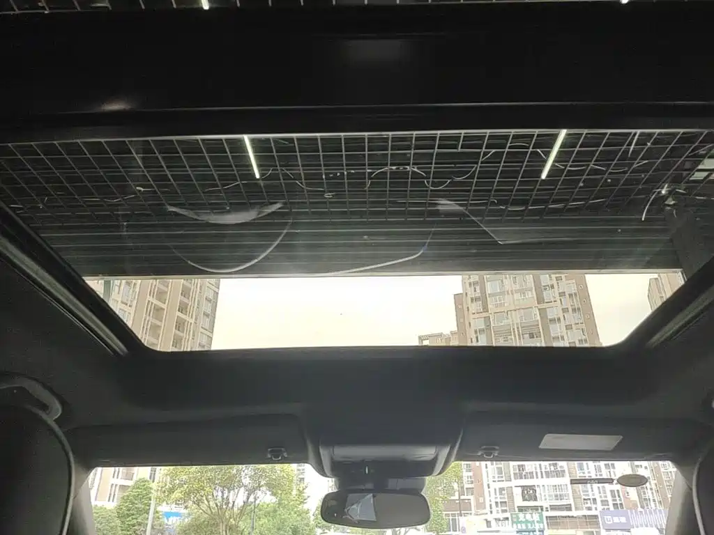 Photo 18 - Cadillac XT4