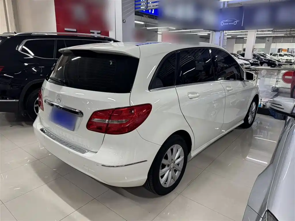 Mercedes-Benz B-Class 2012 B 180 фото 8