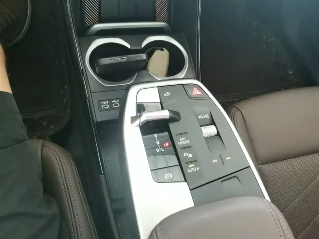BMW X1 2023 sDrive25Li M Sport Package фото 21