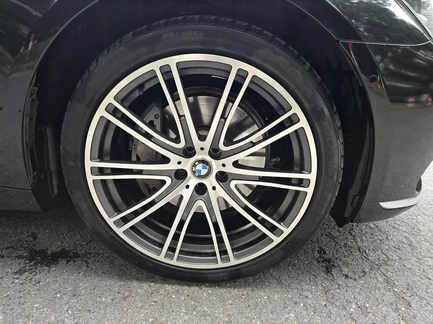 BMW 7 Series 2017 740Li xDrive Luxury Edition фото 6