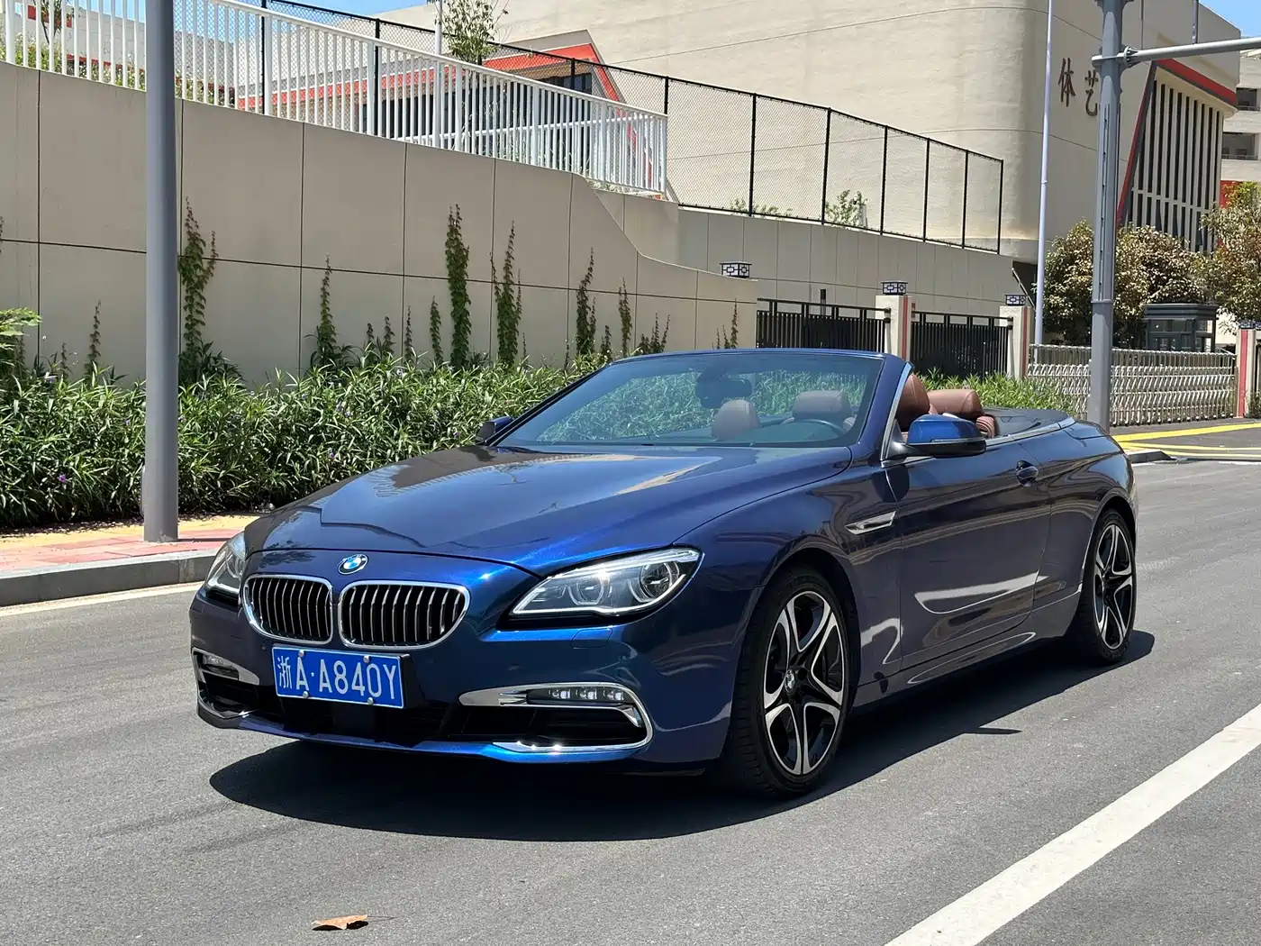BMW 6 Series 2016 640i Convertible фото 3