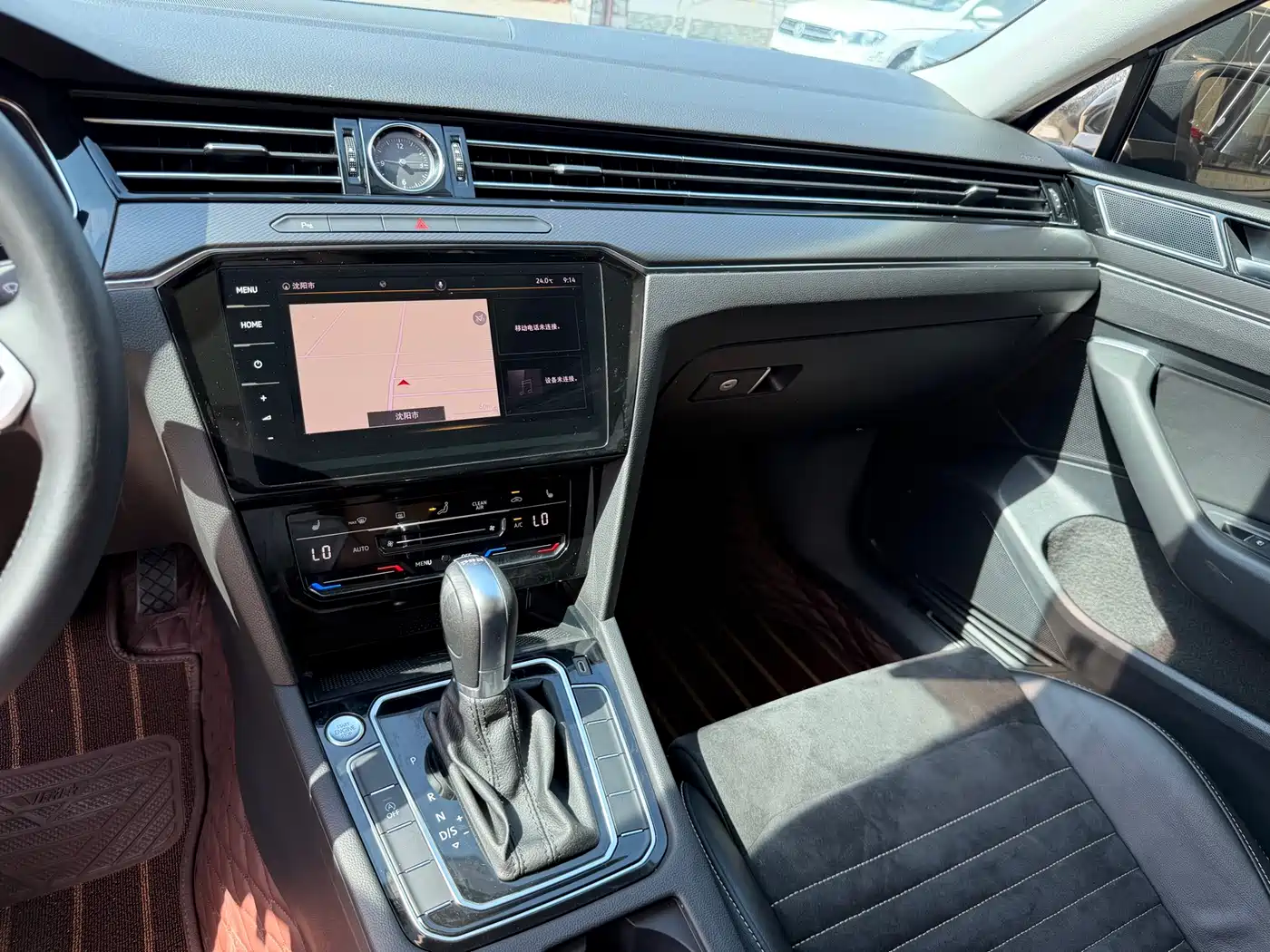 Volkswagen Magotan 2020 330TSI DSG Luxury фото 9
