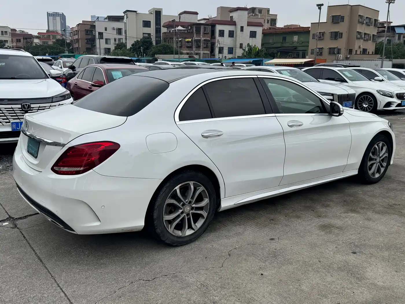 Mercedes-Benz C-Class 2015 C 200 L Sport фото 7