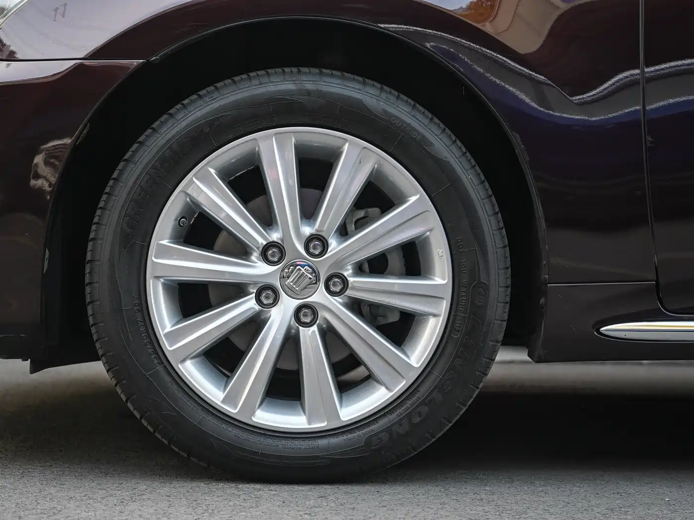 Toyota Crown 2012 2.5L Royal Leather Edition фото 17