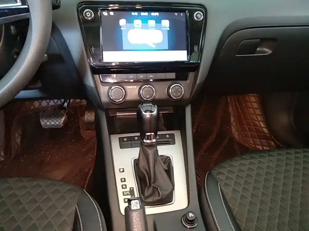 صورة 13 - Škoda Octavia