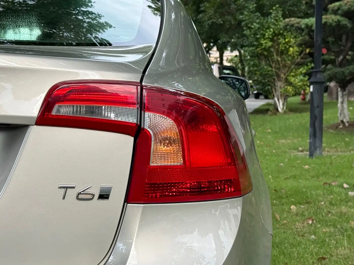 Volvo S60 Plug-in Hybrid 2016 2015 S60L E-Drive Hybrid T6 Intelligent Edition