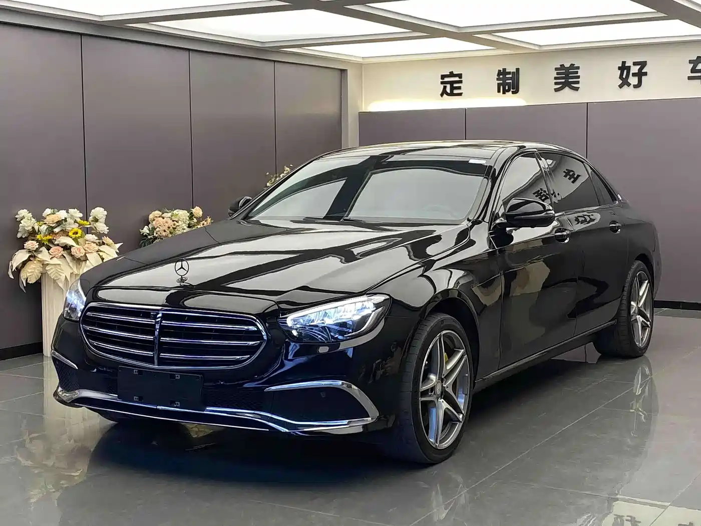 Mercedes-Benz E-Class New Energy 2022 Facelift II E 350 e L Plug-in Hybrid Sports Sedan