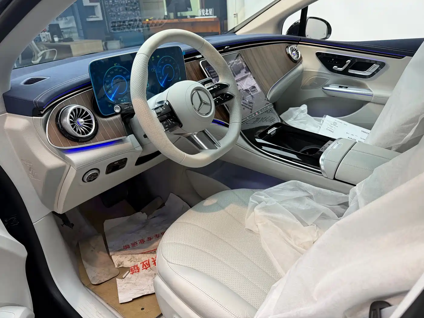 Mercedes-Benz EQE 2025 500 4MATIC Pioneer фото 10