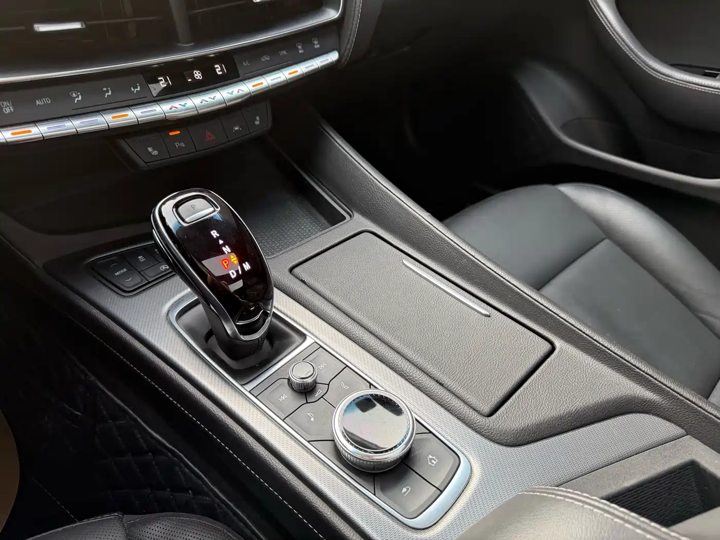 Cadillac CT5 2021 28T Premium Edition фото 9