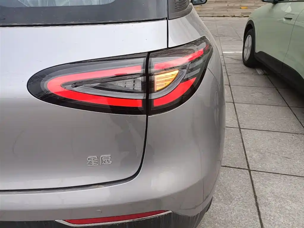 Geely Galaxy Starry Wish 2026 Edition 310km Youth Version фото 8