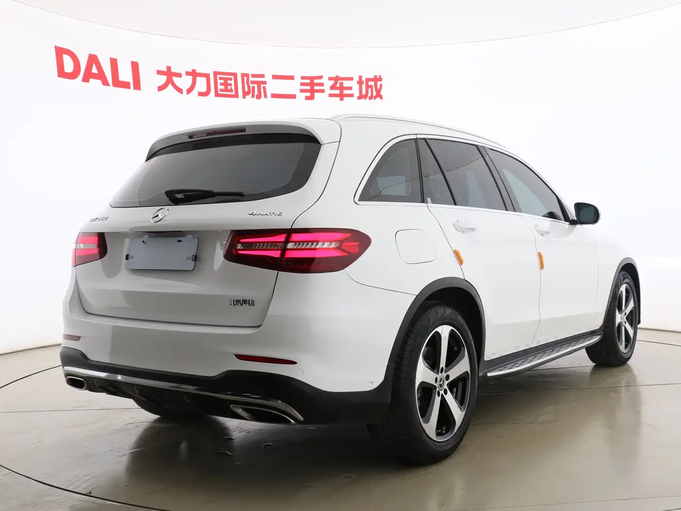 Mercedes-Benz GLC 2019 GLC 260 L 4MATIC Luxury фото 15