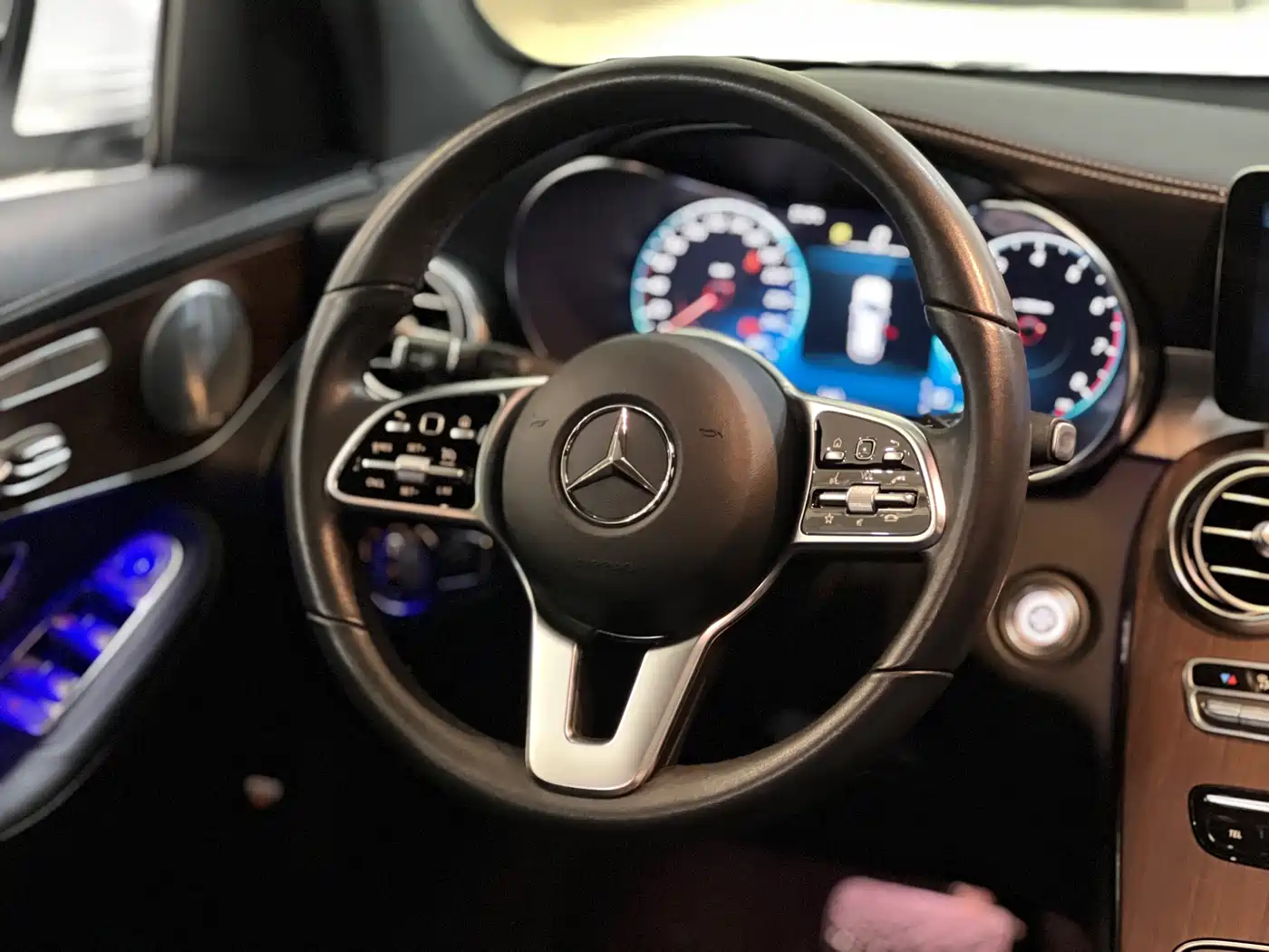 Mercedes-Benz GLC 2021 GLC 300 L 4MATIC Sporty фото 14