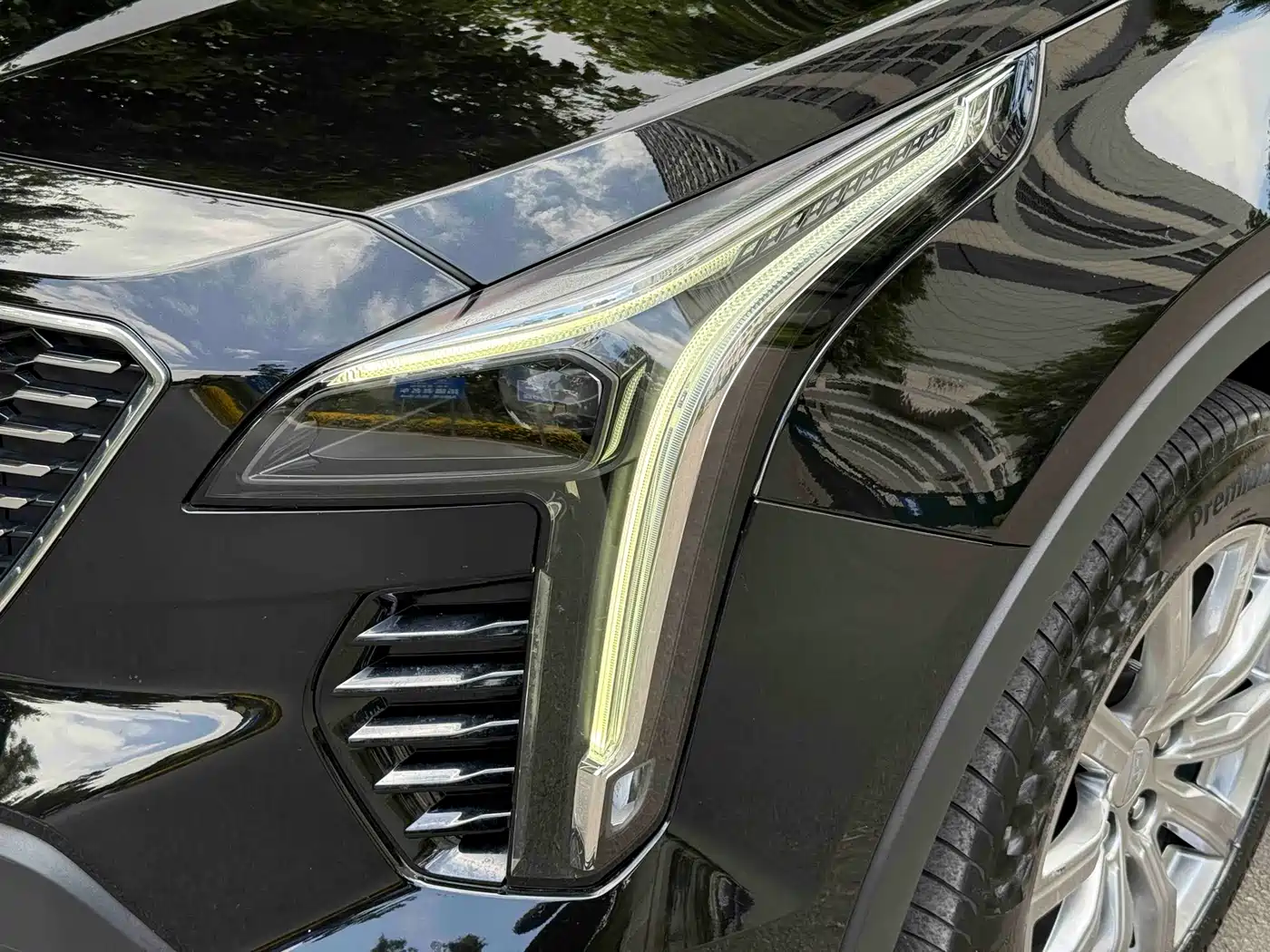Cadillac XT4 2021 28T FWD Premium Edition фото 7