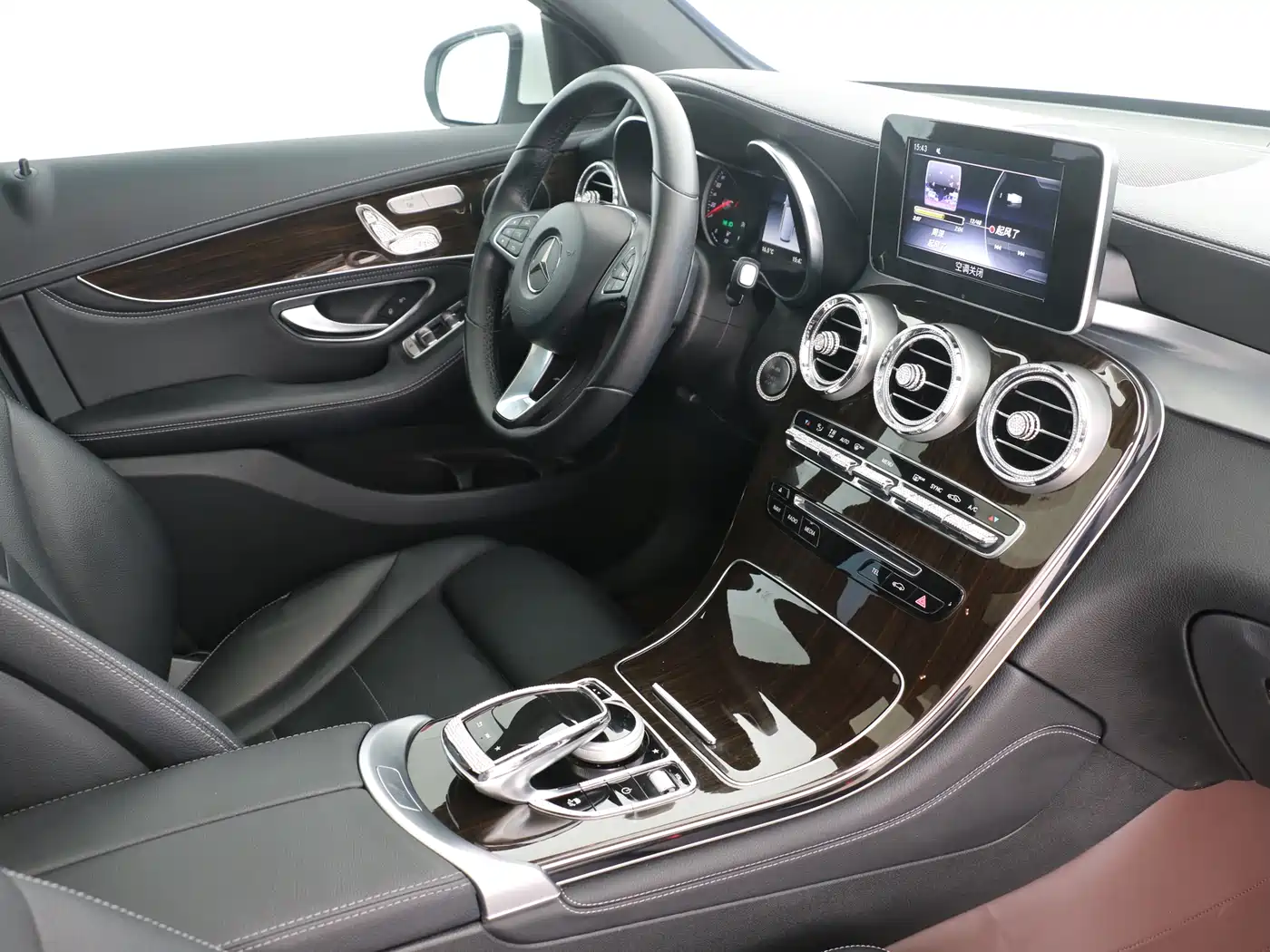 Mercedes-Benz GLC 2019 GLC 260 L 4MATIC Luxury фото 6