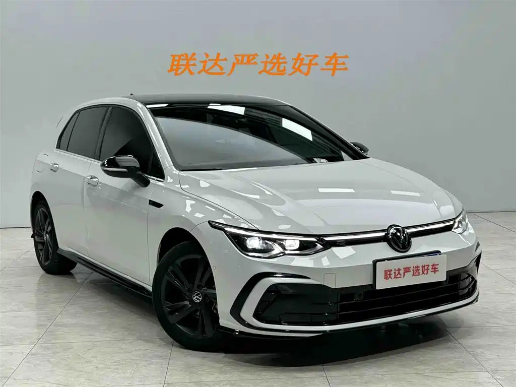 Volkswagen Golf 2021 280TSI DSG R-Line фото 22