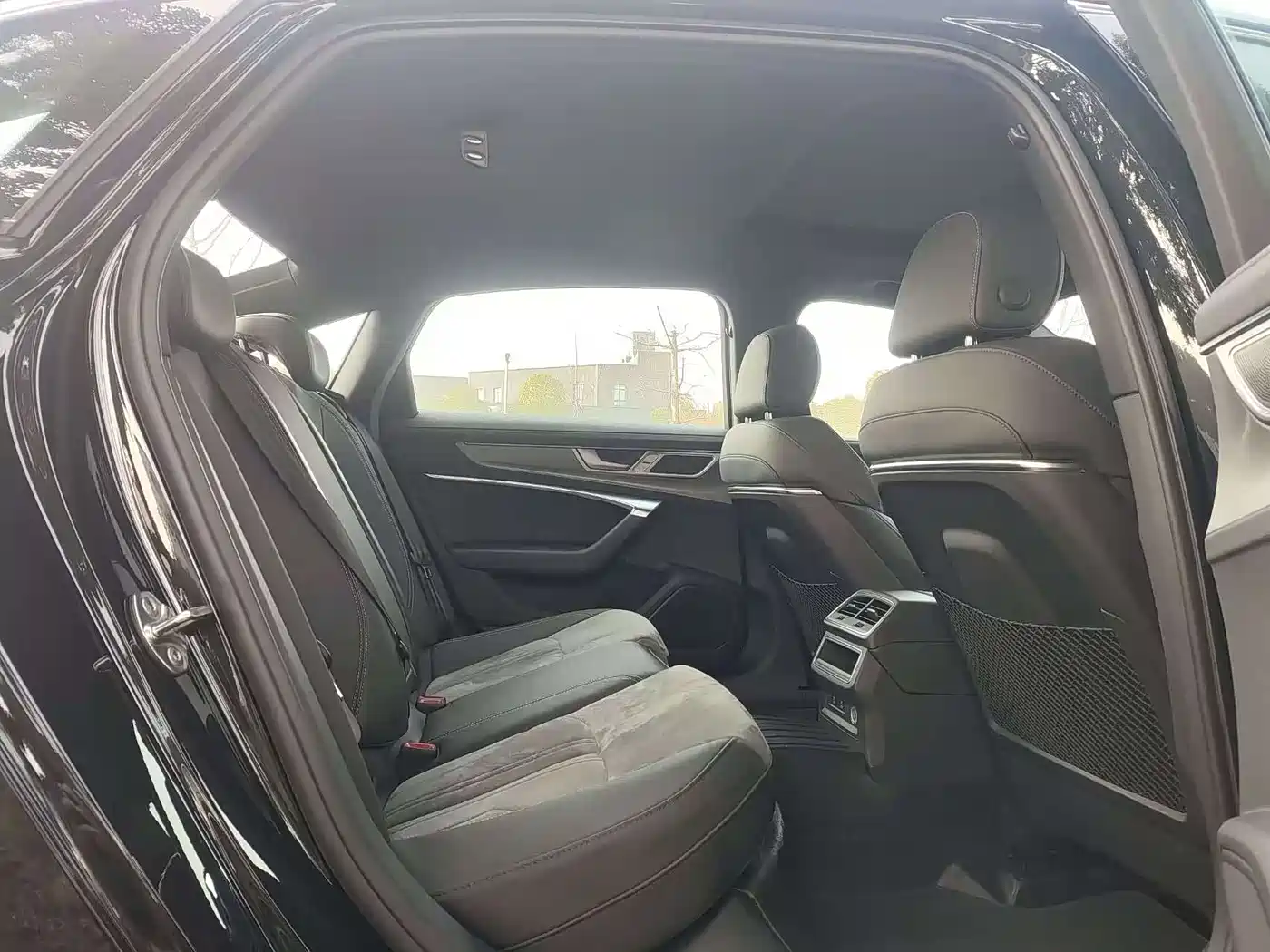 Audi A6L 2024 40 TFSI Luxury Dynamic фото 7