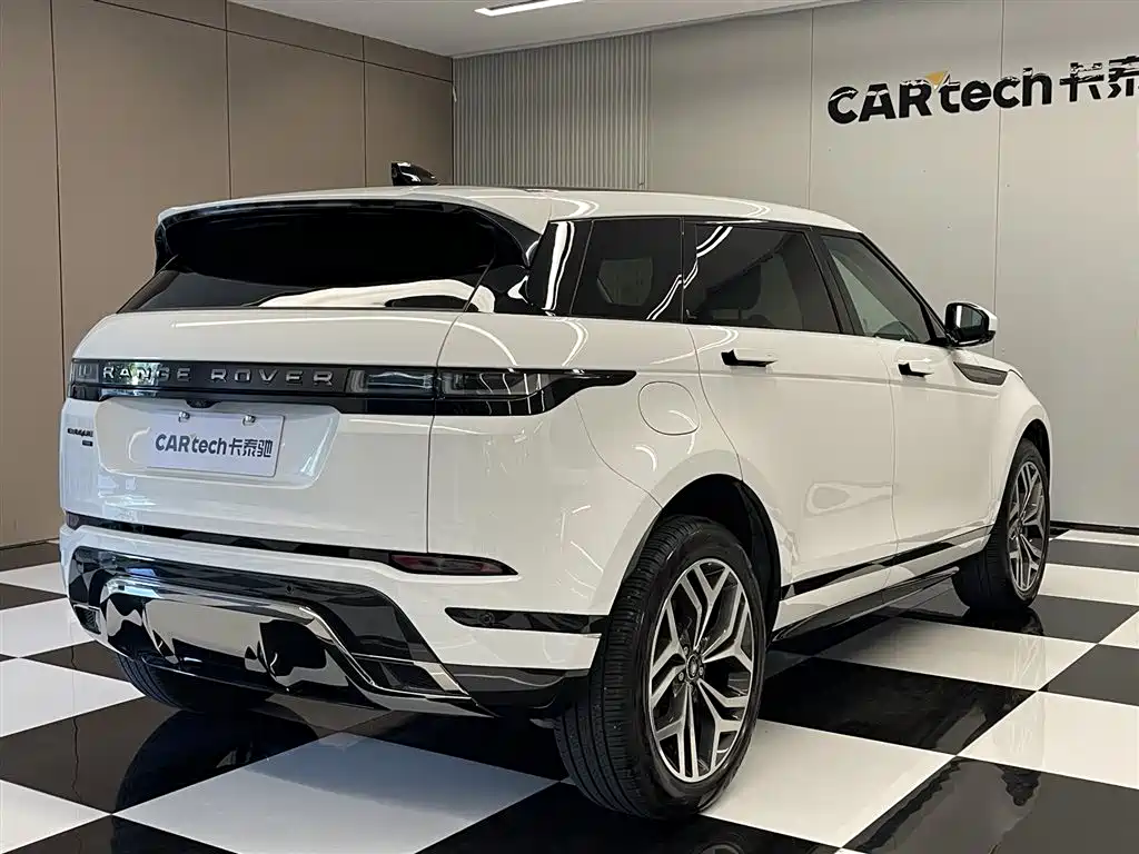 Land Rover Range Rover Evoque 2023 Range Rover Evoque L 249PS Luxury Edition фото 4