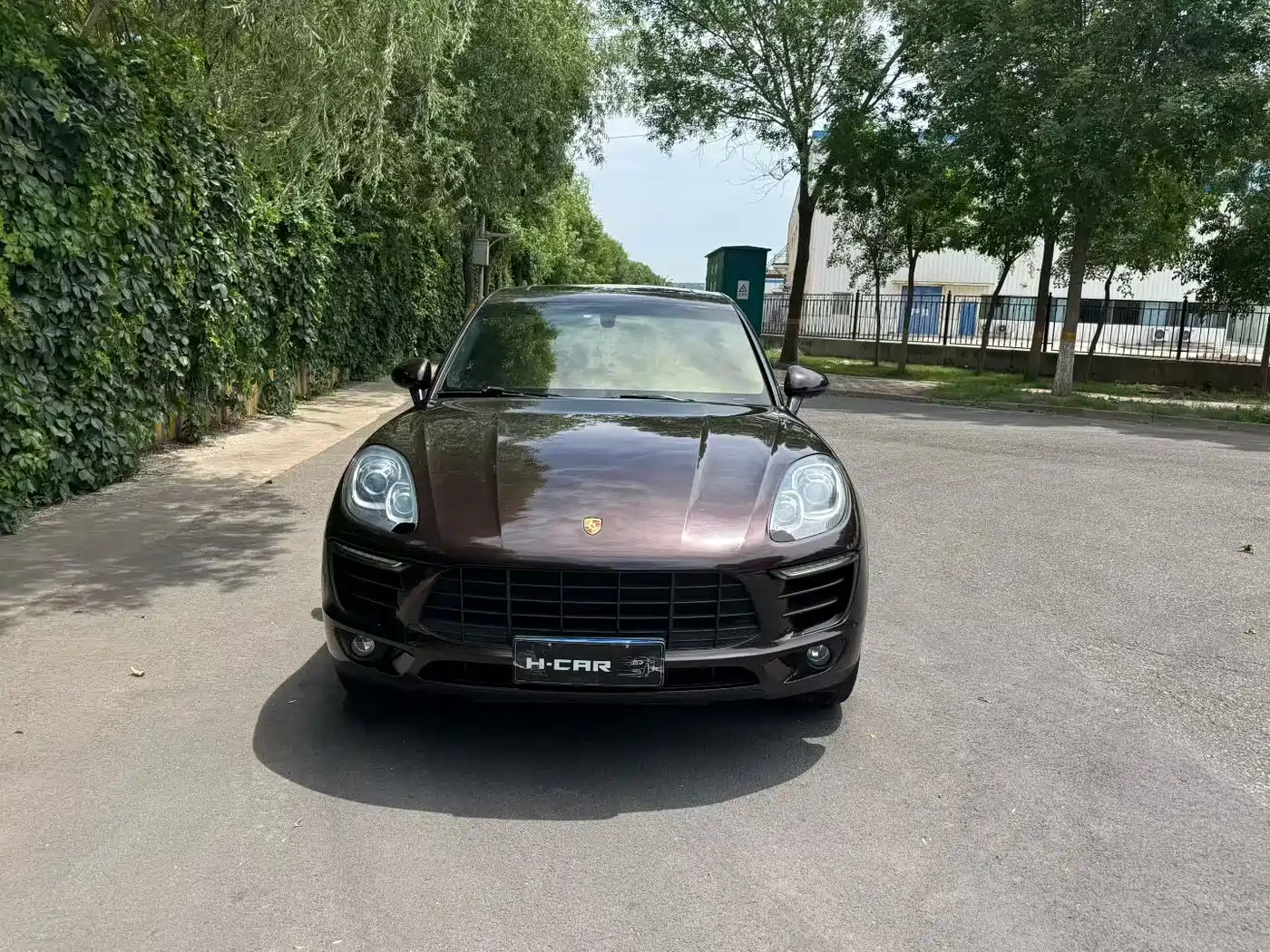 Porsche Macan 2016 Macan 2.0T фото 2
