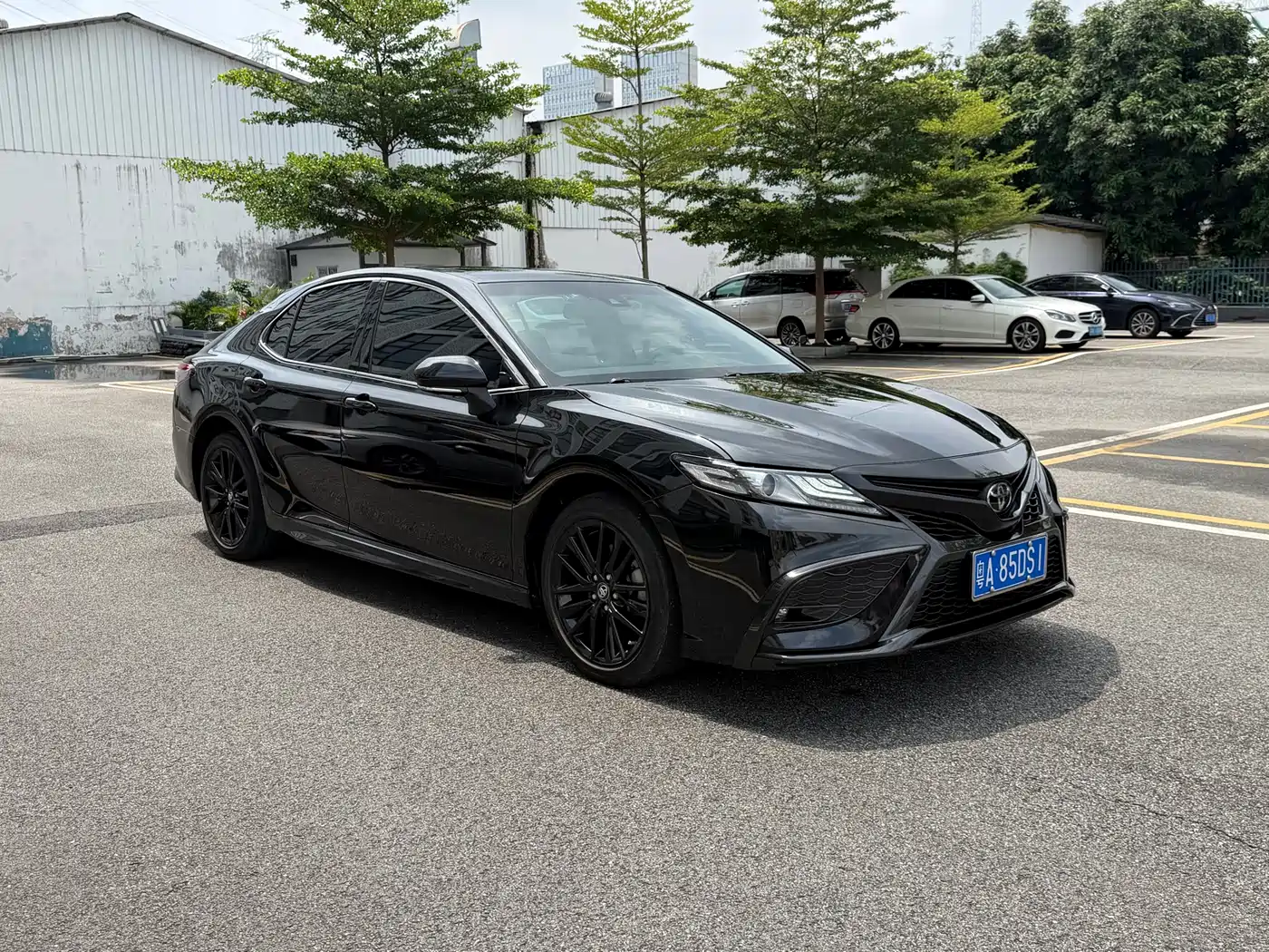 Toyota Camry 2022 2.5S Knight Edition фото 3