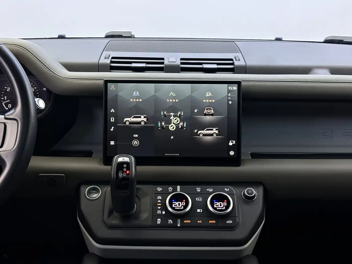 Land Rover Defender 2022 110 P400 X-DYNAMIC HSE фото 20