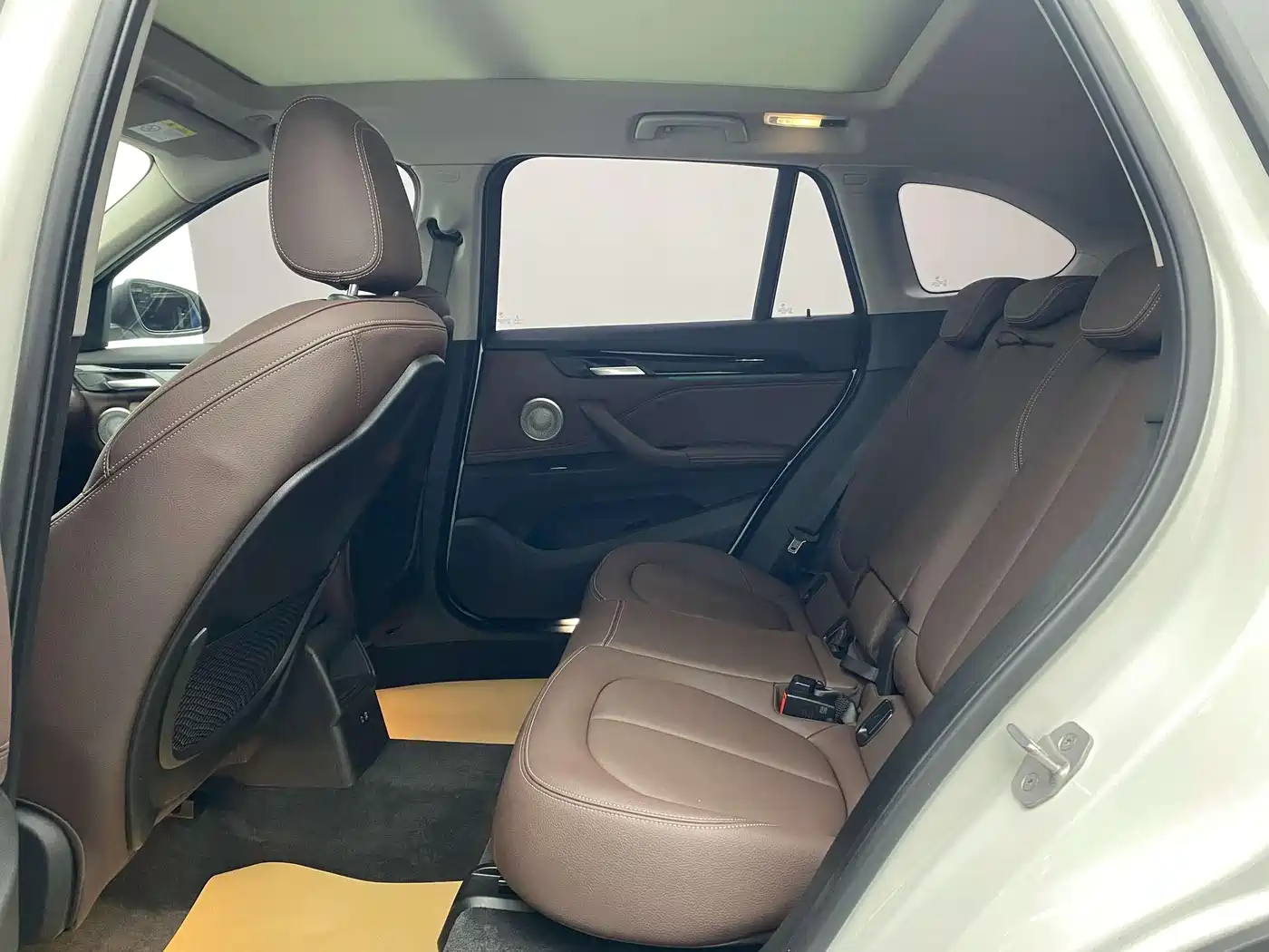 BMW X1 2021 sDrive20Li Fashion фото 17