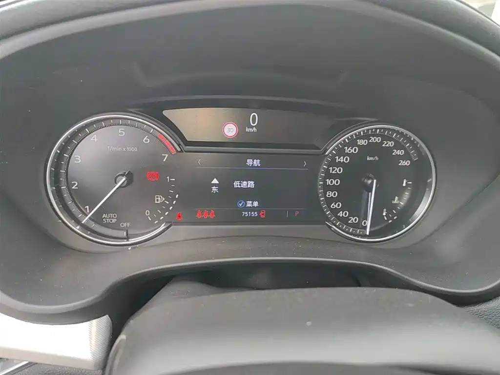 Cadillac XT4 2018 28T FWD Leading Edition фото 12