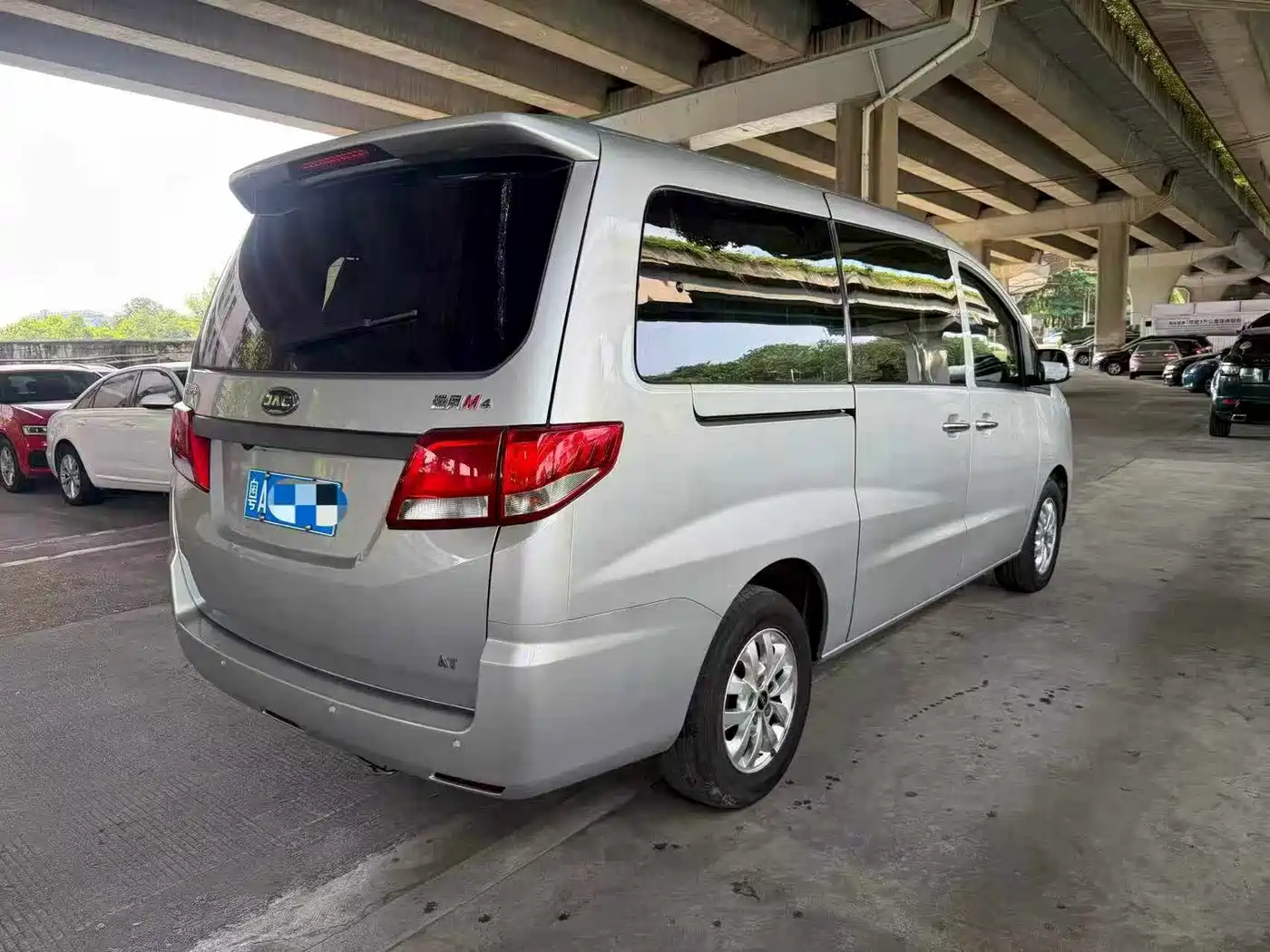 JAC Refine Refine M4 2023 2022 2.0TGDI Auto Business Travel Edition