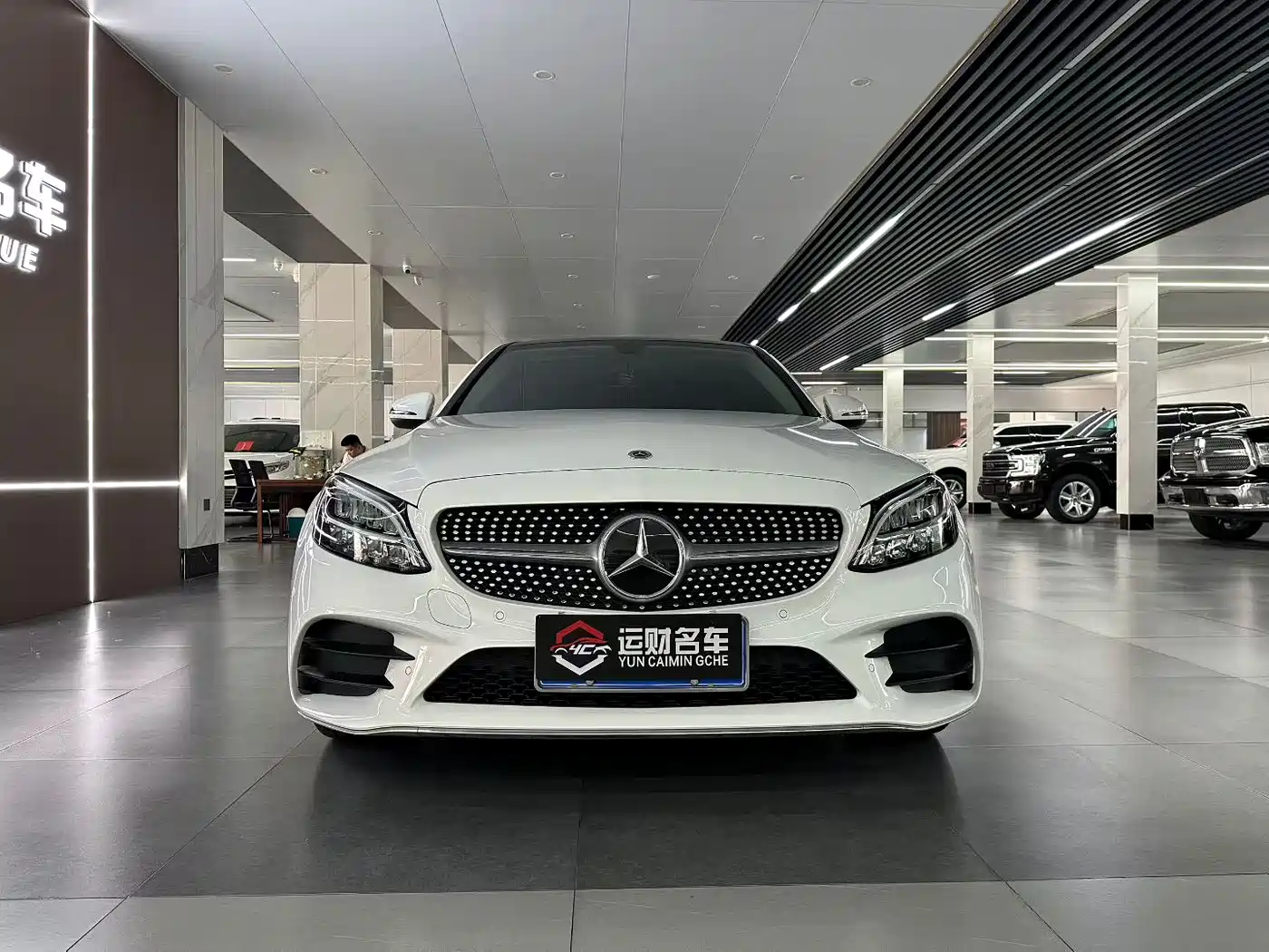 Mercedes-Benz C-Class 2021 C 260 L Sport Edition фото 2