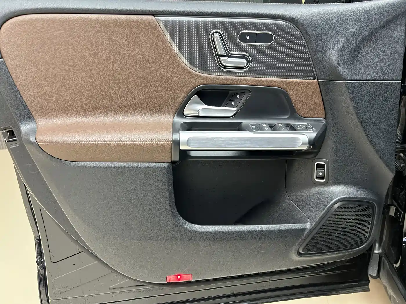 Mercedes-Benz GLB 2020 Facelift GLB 200 Style фото 9