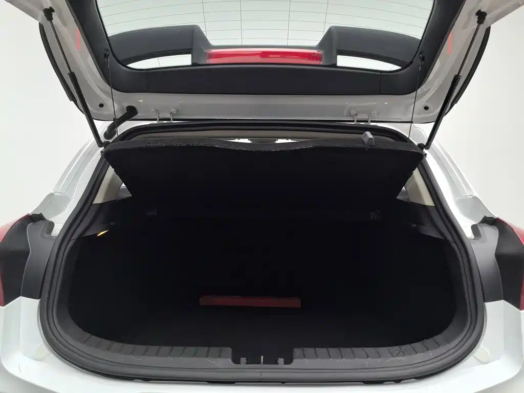 Geely Emgrand GS 2020 2019 1.4T CVT Dynamic