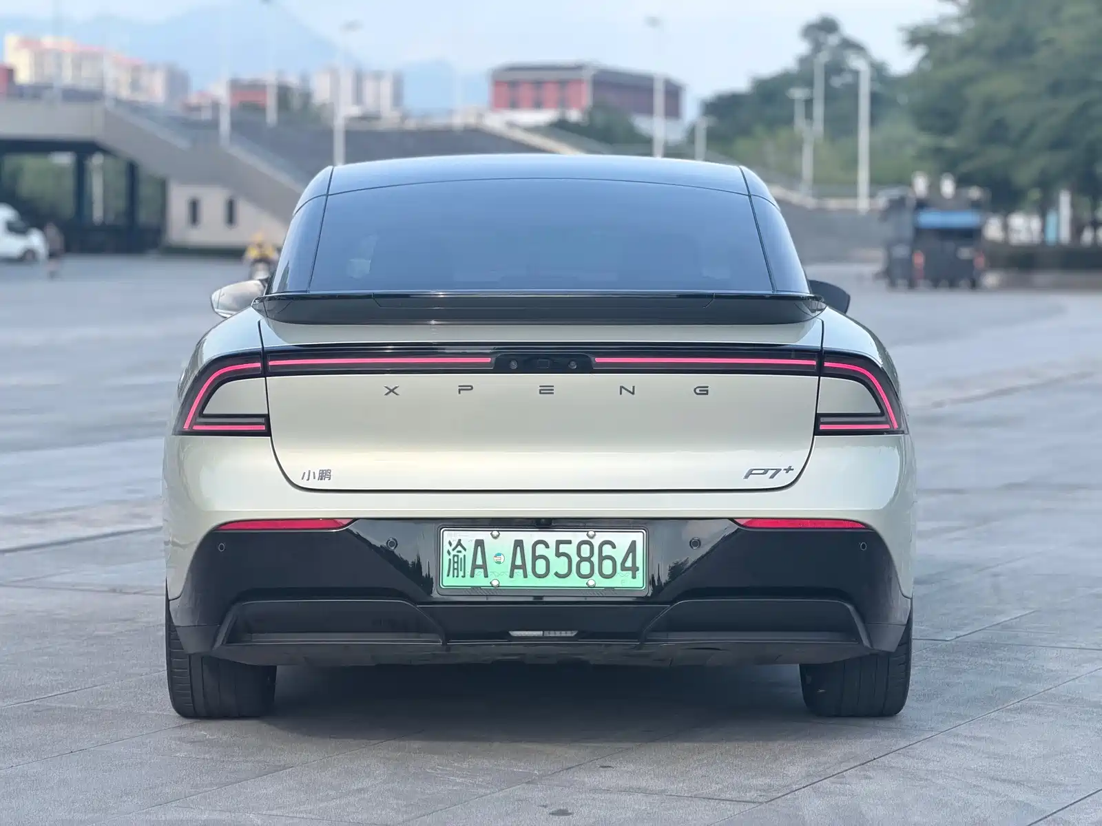 Фото 5 - XPeng P7+