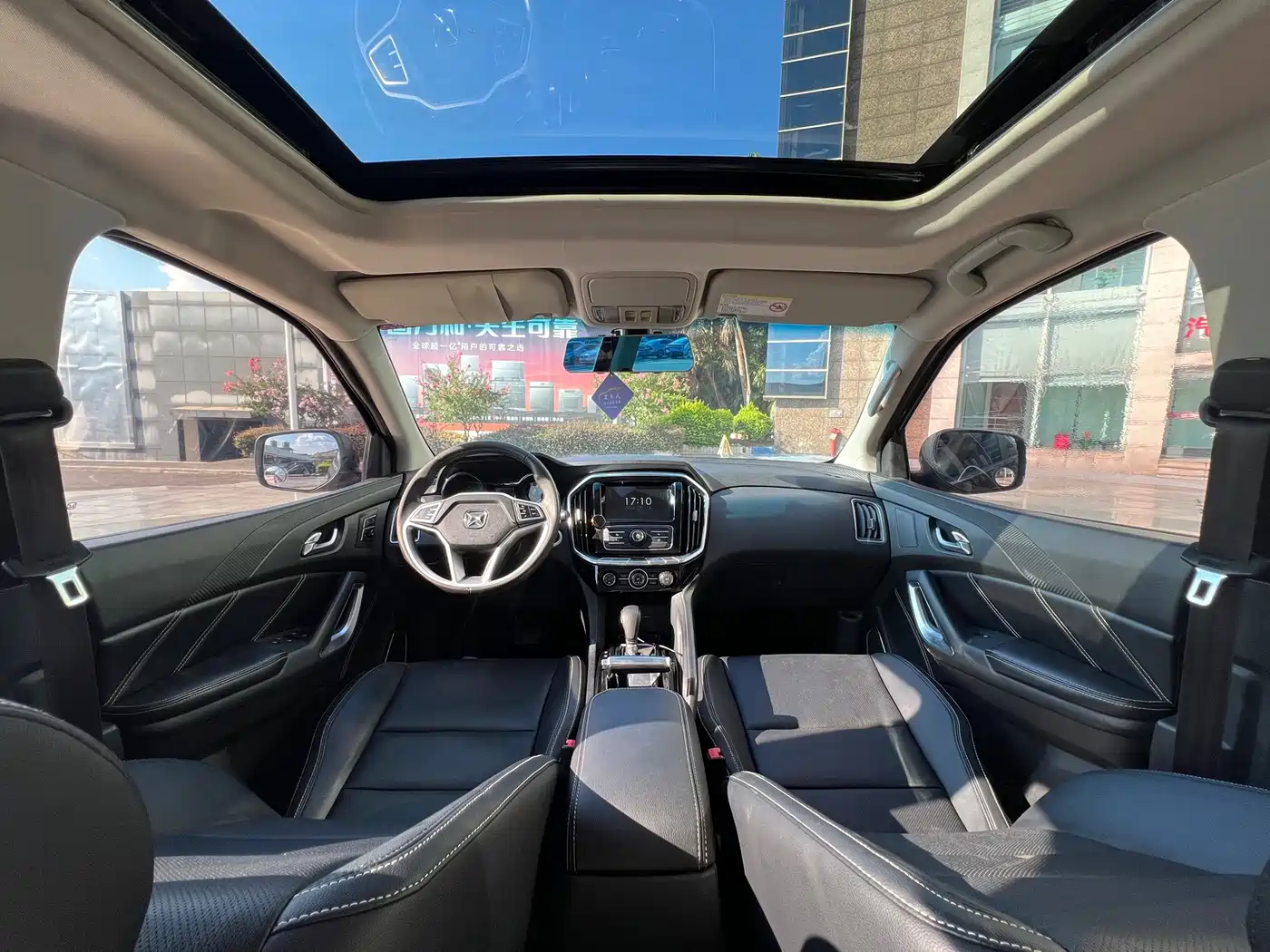 Jiangling Yusheng S350 2018 2017 2.0T Automatic 2WD Diesel Luxury Sunroof 5-Seater
