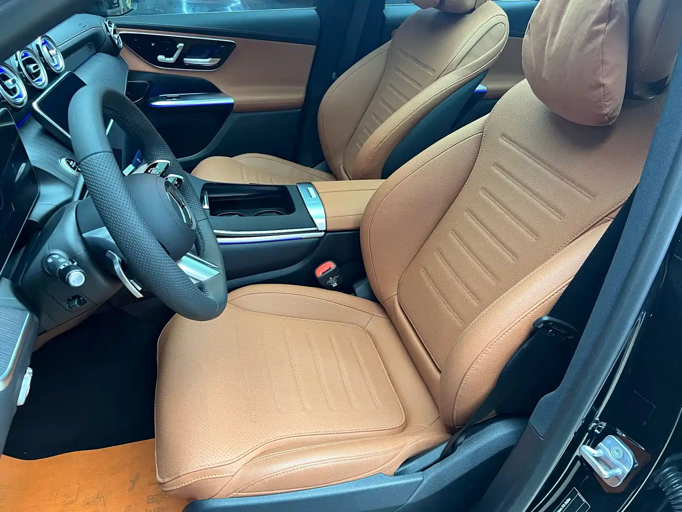 Mercedes-Benz GLC 2025 Model Year GLC 260 L 4MATIC Luxury фото 16