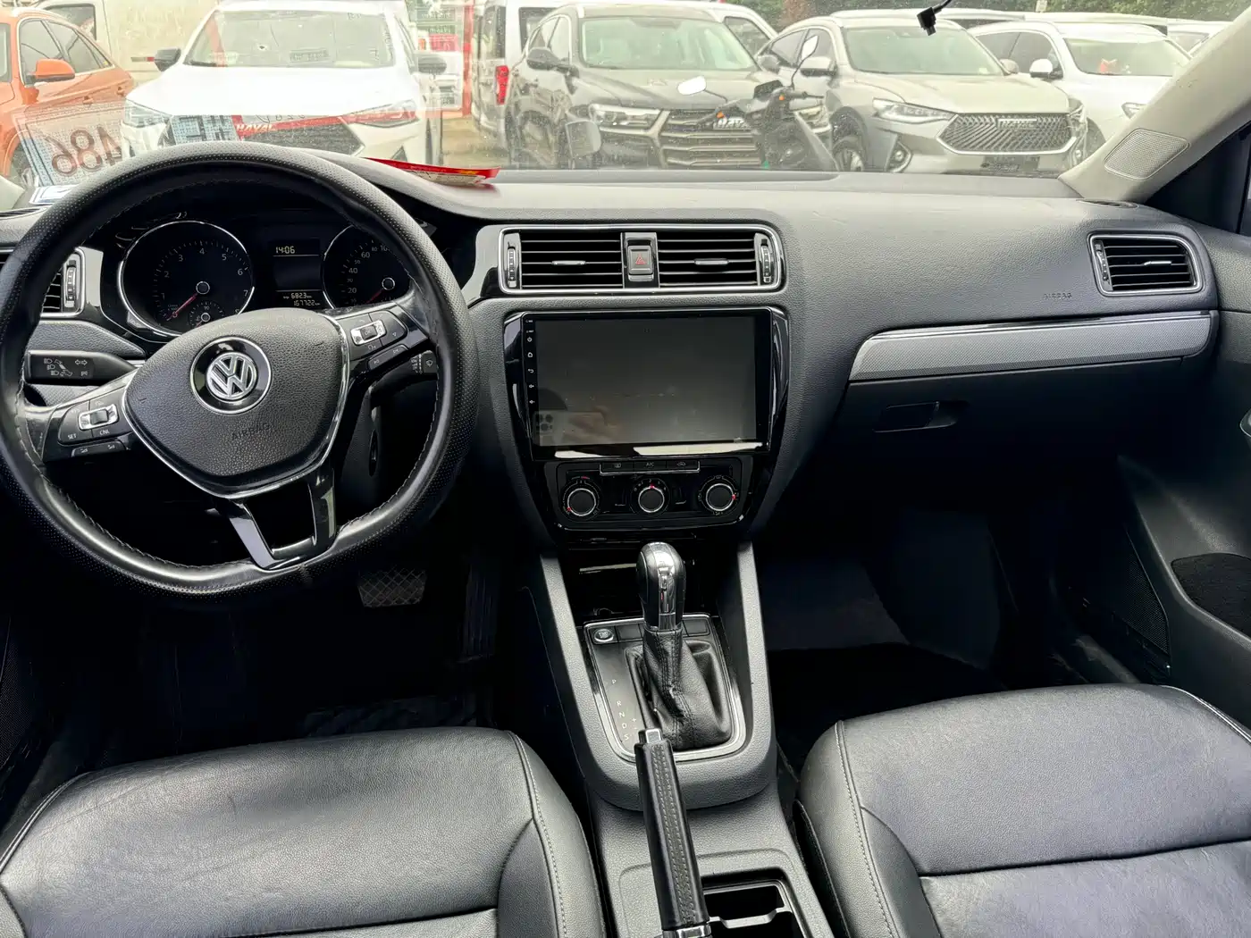 Volkswagen Sagitar 2017 230TSI Automatic Comfort фото 5