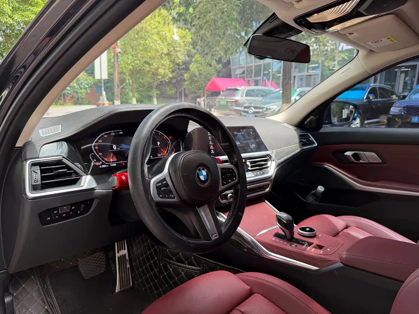BMW 3 Series 2022 325Li M Sport Shadow Edition фото 9