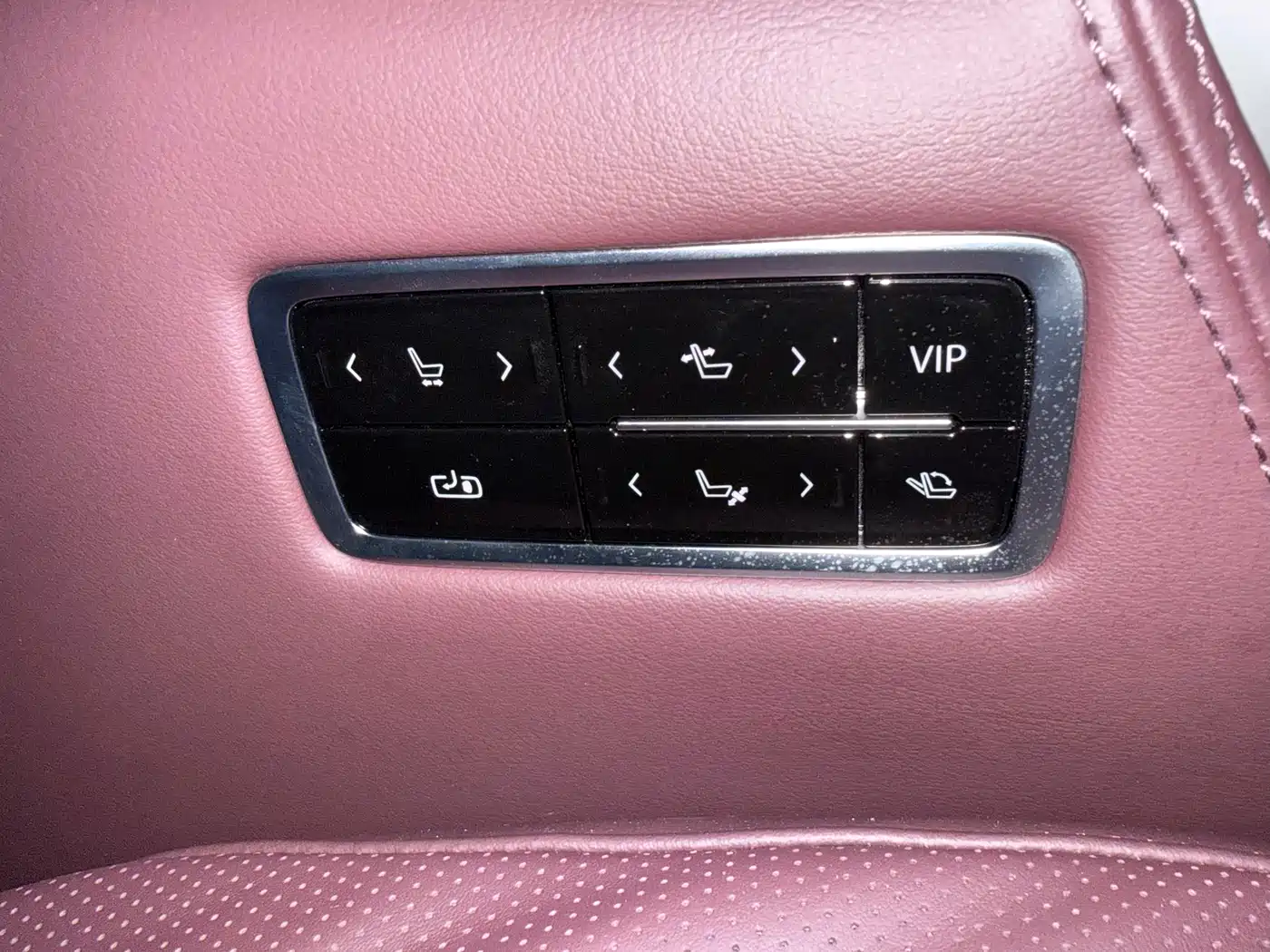 Buick Century 2025 2.0T 7-Seater World Edition фото 15