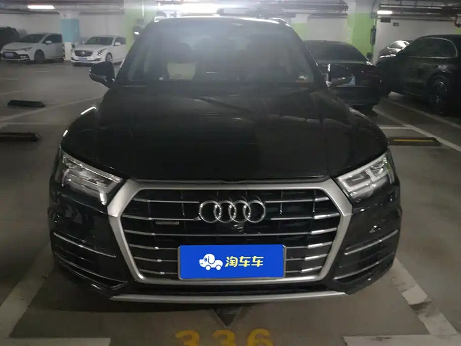 Audi Q5L 2020 45 TFSI Premium Elegance фото 2